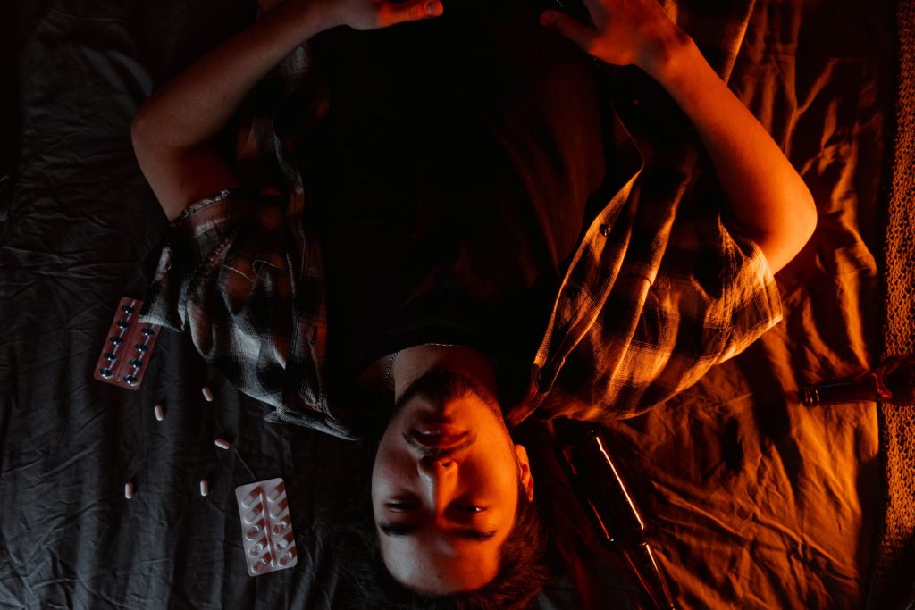 Waarom HSP mannen gevoel onderdrukken